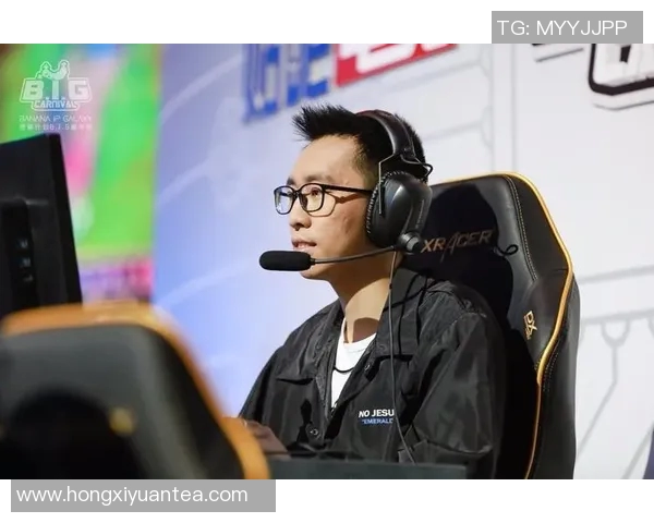 深度对话：李秀英如何在英雄联盟中书写自己的传奇人生